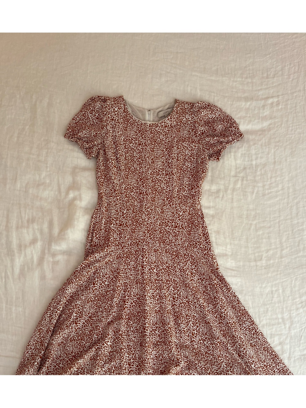 LOFT flowy animal print Short Sleeve Midi Dress